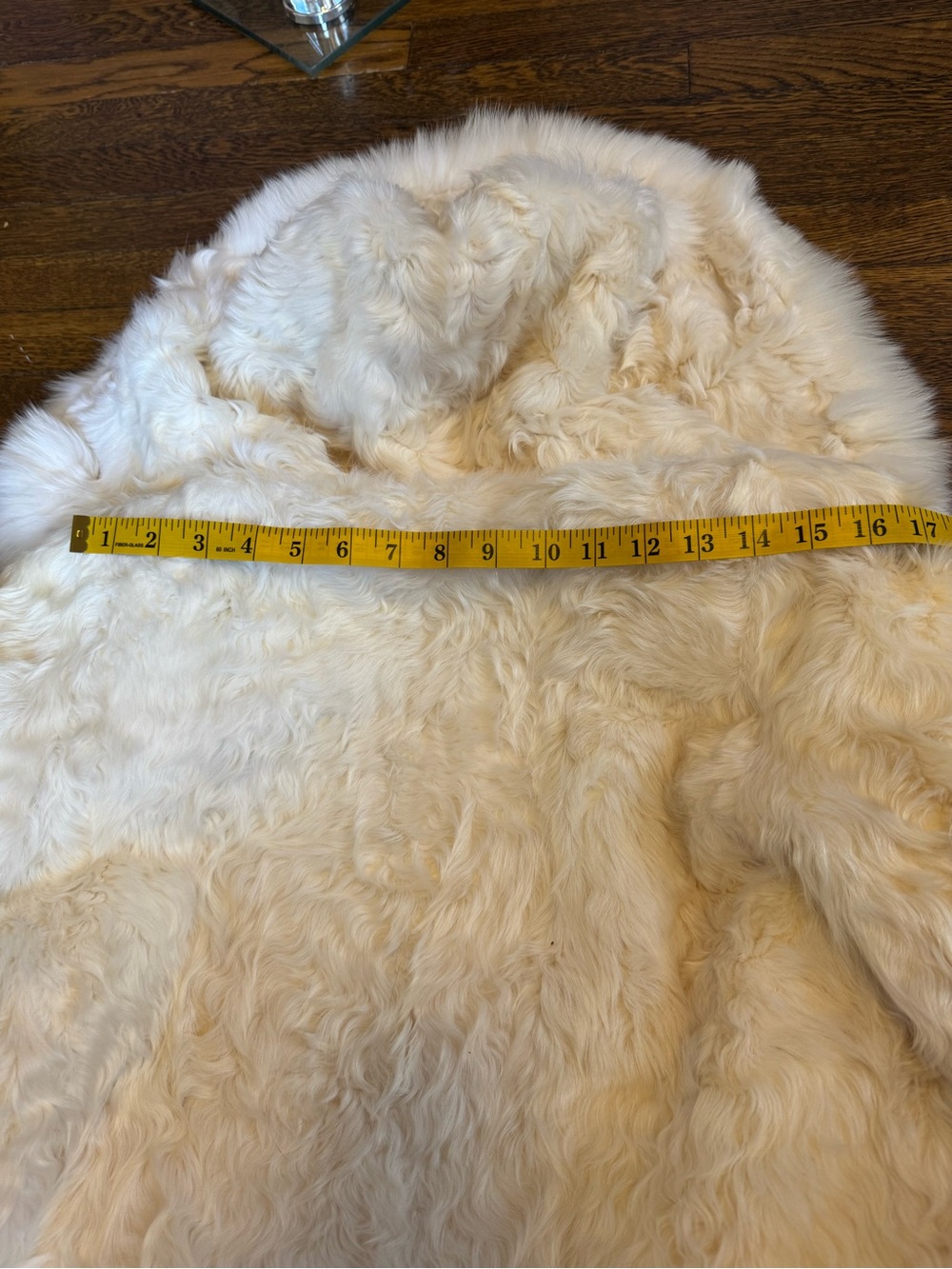 Luxury white curly sheep fur coat jacket with arctic fox hood - Picture 14 of 17